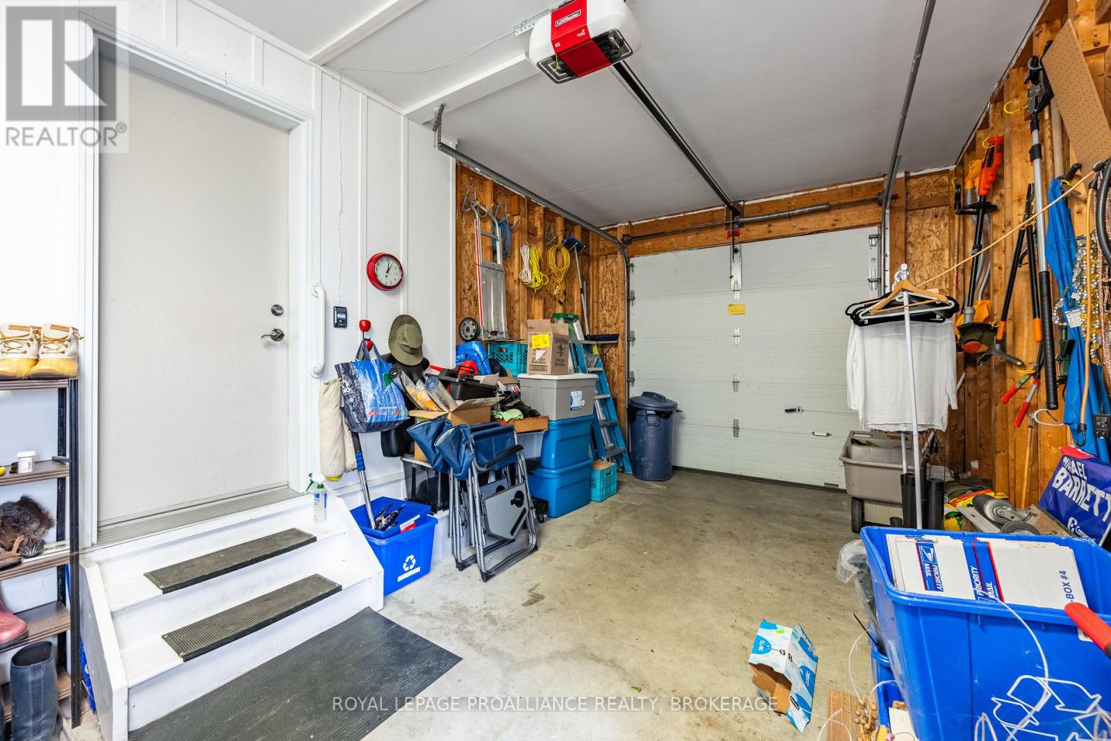 605 Arthur Street, Gananoque, Ontario  K7G 3C5 - Photo 50 - X12446392