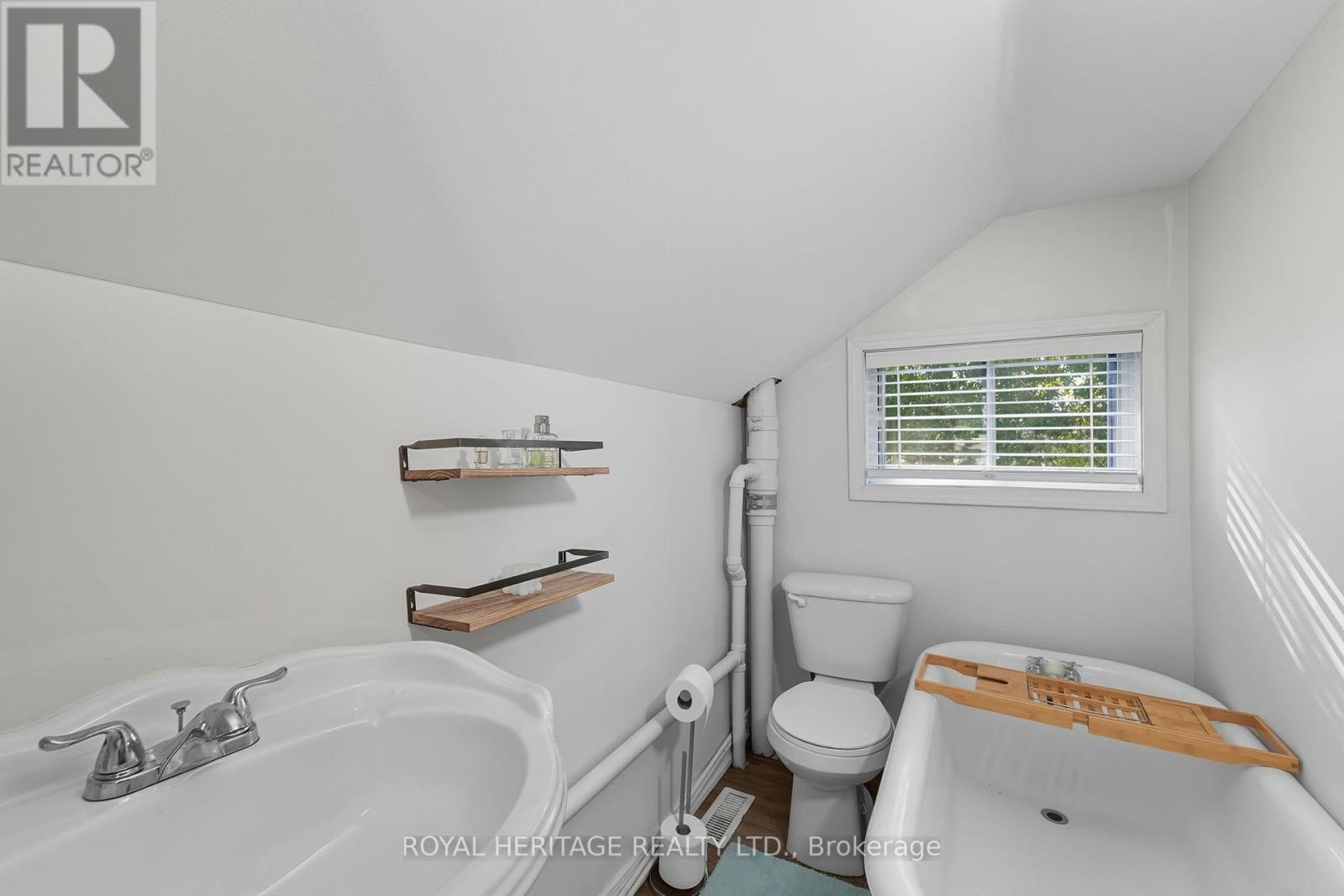 228 Court Street, Oshawa, Ontario  L1H 4W7 - Photo 26 - E12446258