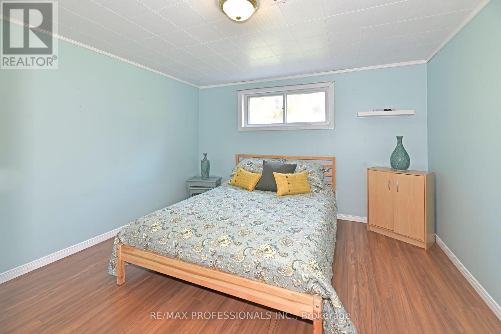 39 Montvale Drive, Toronto (Cliffcrest), Ontario  M1M 3E5 - Photo 22 - E12446264