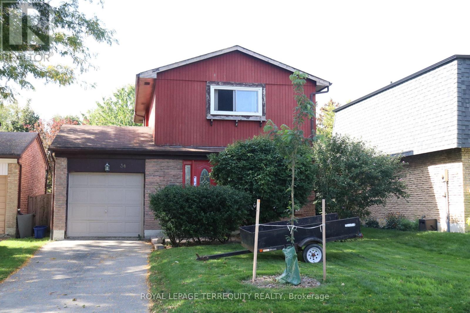 34 Ivanic Court, Whitby, Ontario  L1N 6E3 - Photo 1 - E12446287