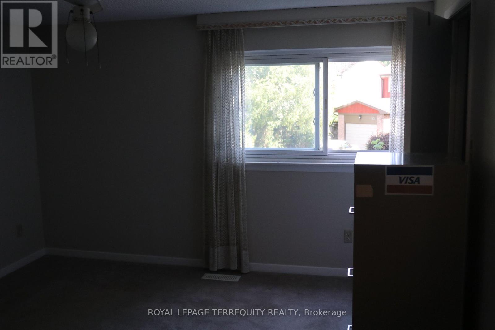 34 Ivanic Court, Whitby, Ontario  L1N 6E3 - Photo 18 - E12446287
