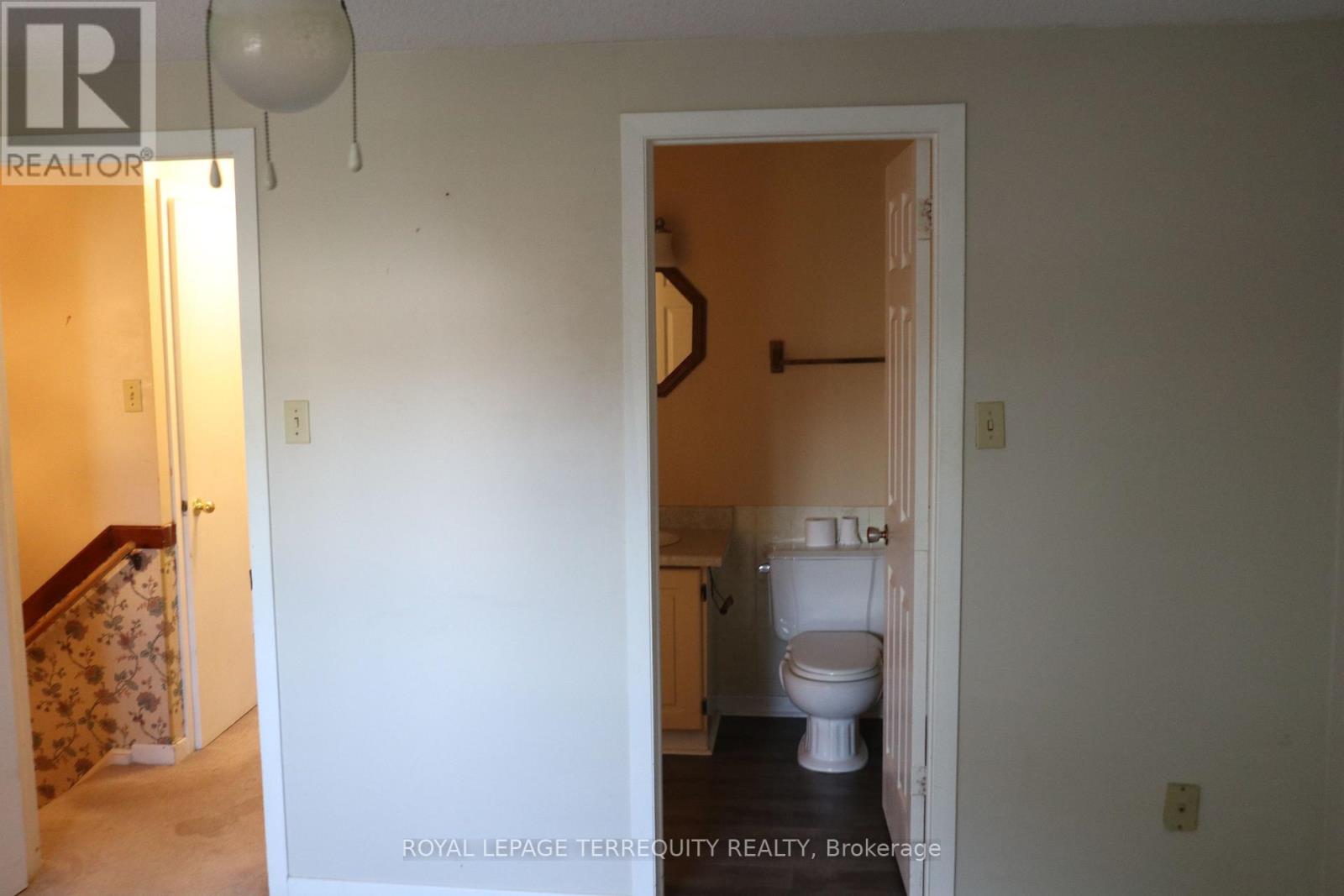 34 Ivanic Court, Whitby, Ontario  L1N 6E3 - Photo 21 - E12446287