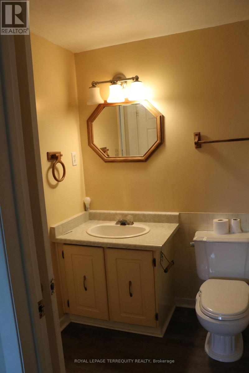 34 Ivanic Court, Whitby, Ontario  L1N 6E3 - Photo 22 - E12446287