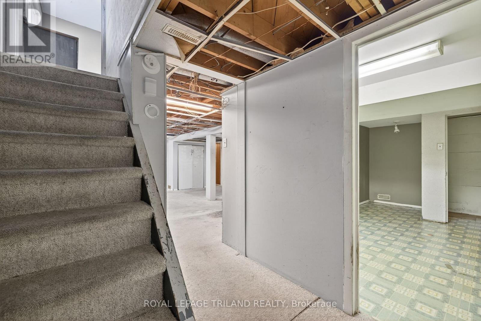 170 Pawnee Road, London East, Ontario  N5V 2S8 - Photo 17 - X12446310