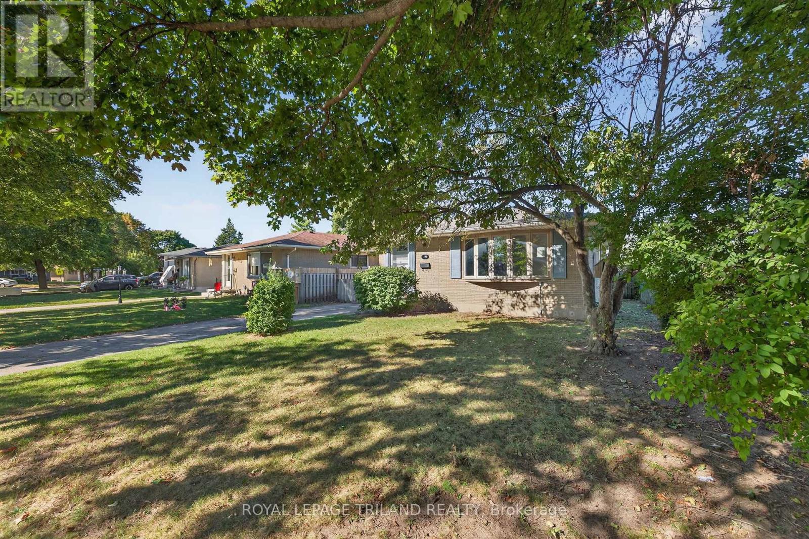 170 Pawnee Road, London East, Ontario  N5V 2S8 - Photo 3 - X12446310