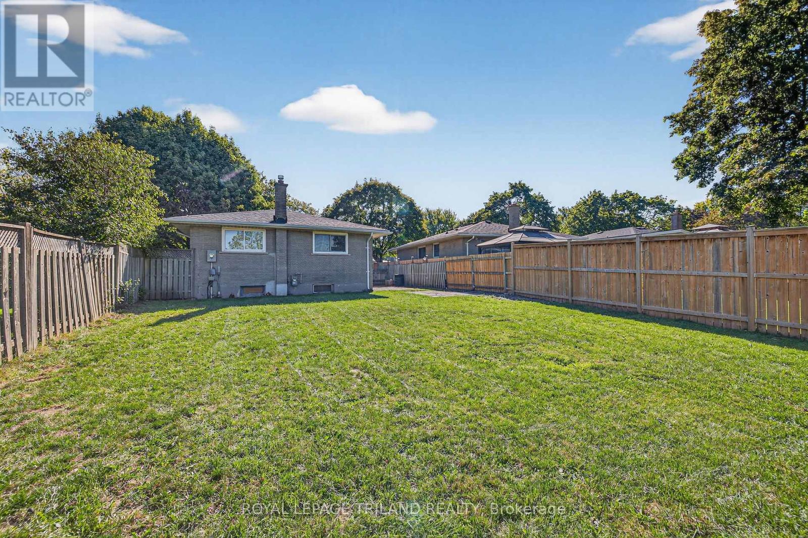 170 Pawnee Road, London East, Ontario  N5V 2S8 - Photo 31 - X12446310