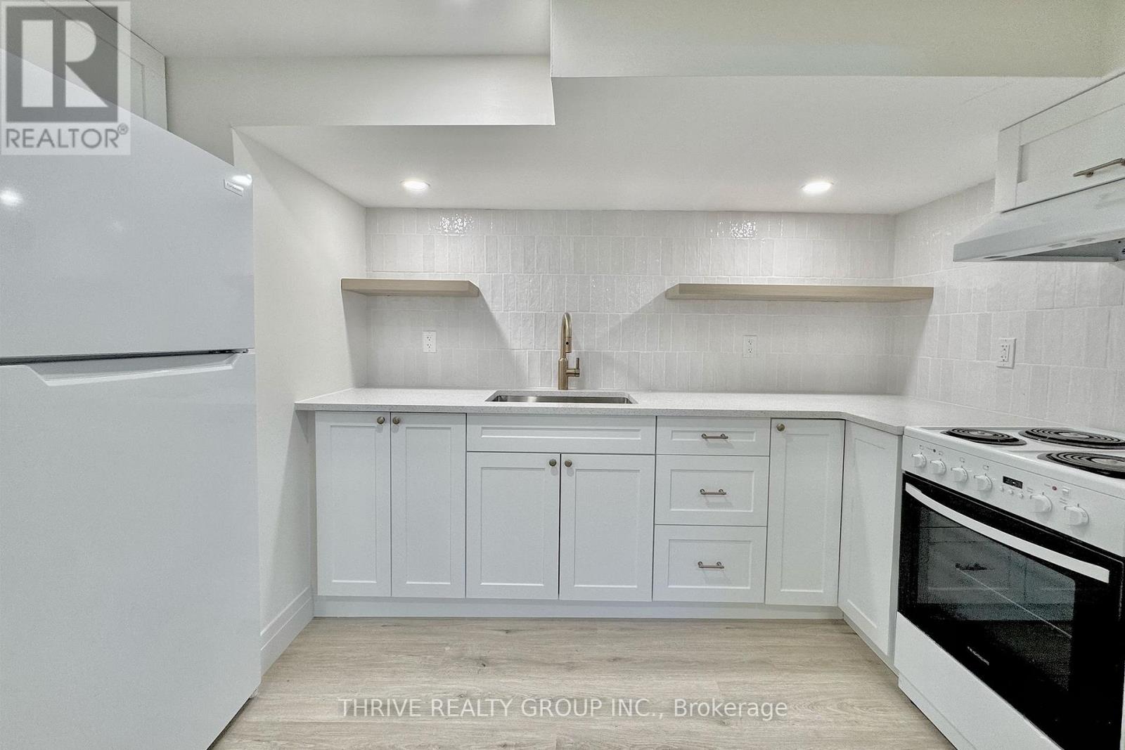 Lower - 205 Trowbridge Avenue, London South, Ontario  N6J 3M2 - Photo 11 - X12446414