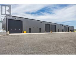 2 - 869 WRIGHT STREET, Strathroy-Caradoc, Ontario