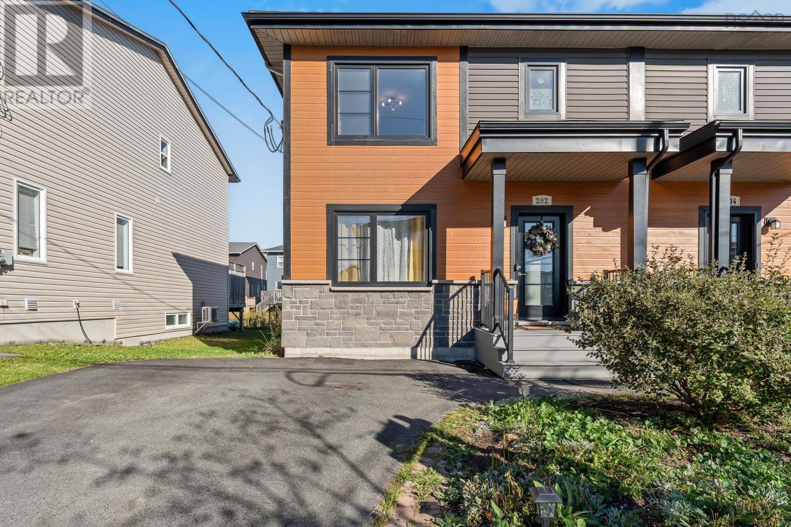 202 Titanium Crescent, Halifax, Nova Scotia  B3P 0J2 - Photo 2 - 202525174