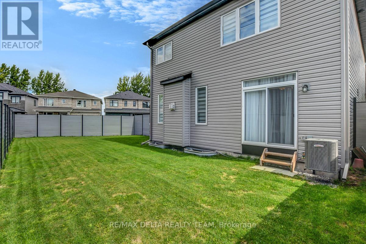 1013 Jubilation Court, Ottawa, Ontario  K4A 5K4 - Photo 37 - X12446306