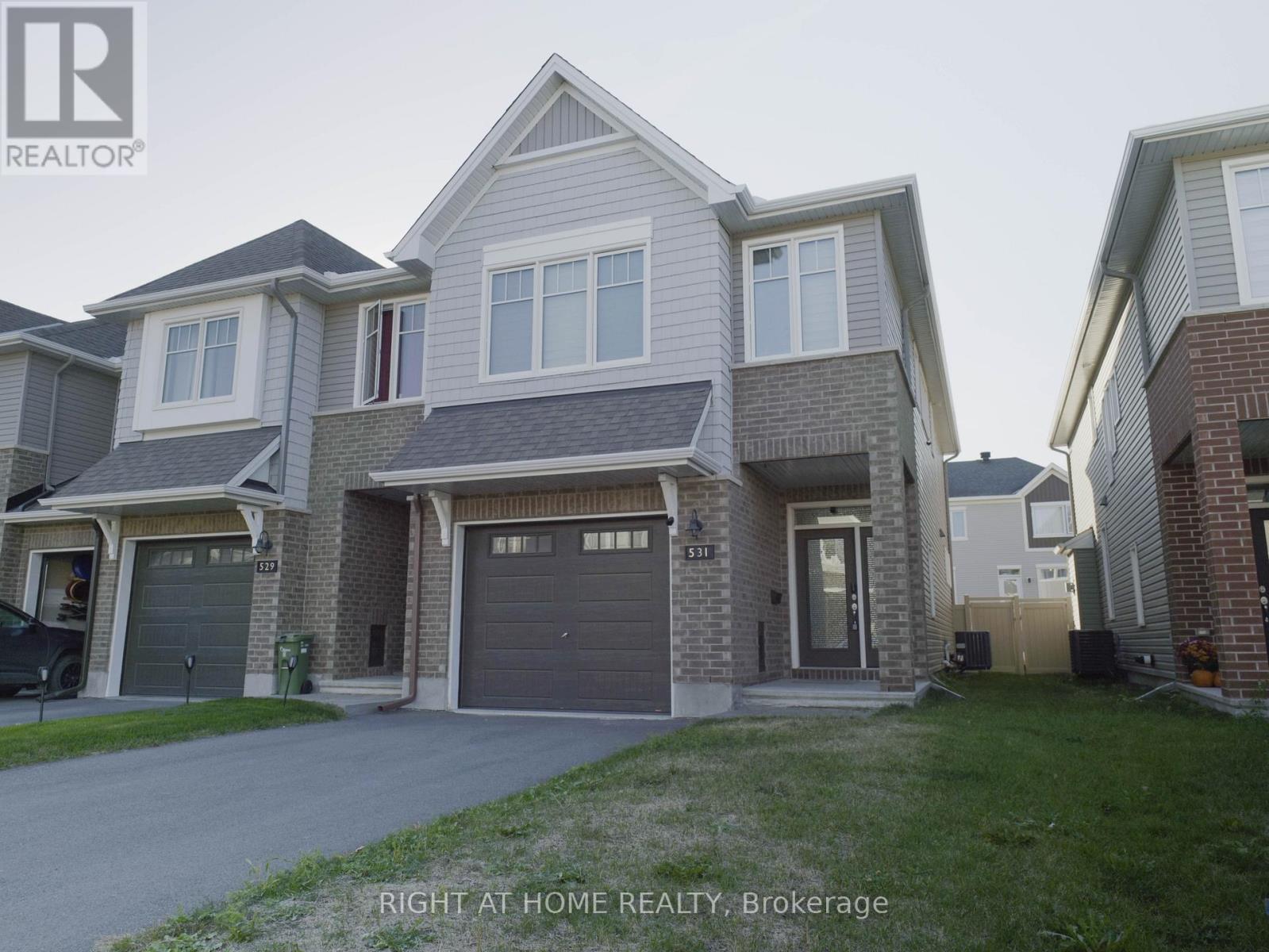 531 Sonmarg Crescent, Ottawa, Ontario  K2J 7A5 - Photo 2 - X12446370