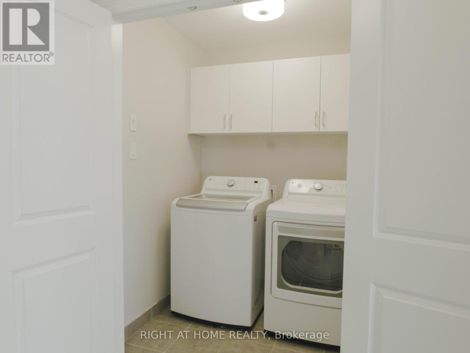 531 Sonmarg Crescent, Ottawa, Ontario  K2J 7A5 - Photo 23 - X12446370