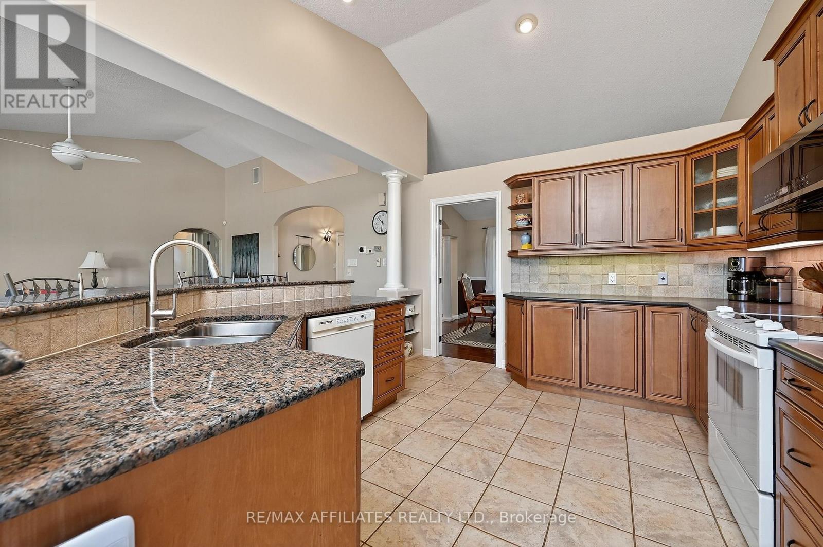 8 Horace Drive, Rideau Lakes, Ontario  K0V 1X0 - Photo 17 - X12446436