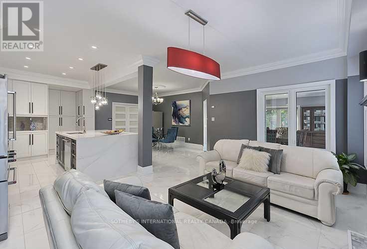 2 Kimber Crescent, Vaughan, Ontario  L4L 9A7 - Photo 13 - N12446245
