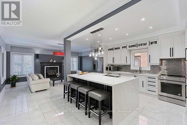 2 Kimber Crescent, Vaughan, Ontario  L4L 9A7 - Photo 15 - N12446245