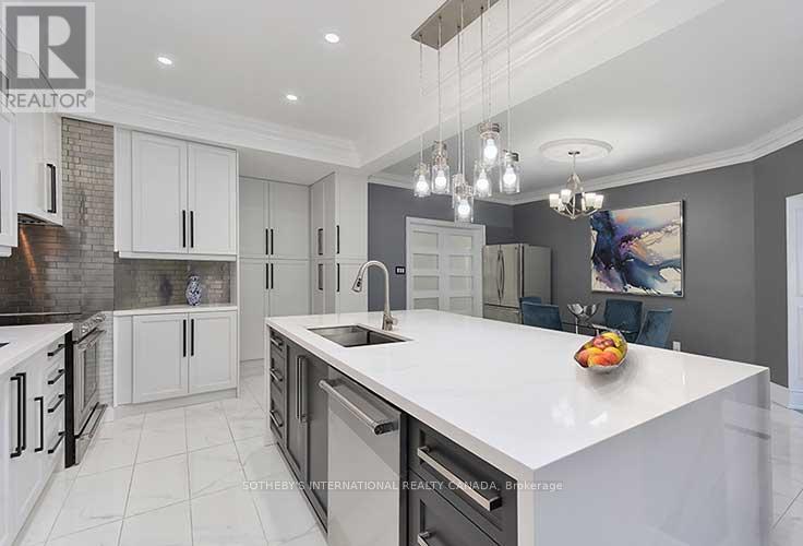 2 Kimber Crescent, Vaughan, Ontario  L4L 9A7 - Photo 16 - N12446245