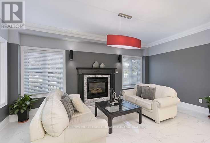 2 Kimber Crescent, Vaughan, Ontario  L4L 9A7 - Photo 19 - N12446245