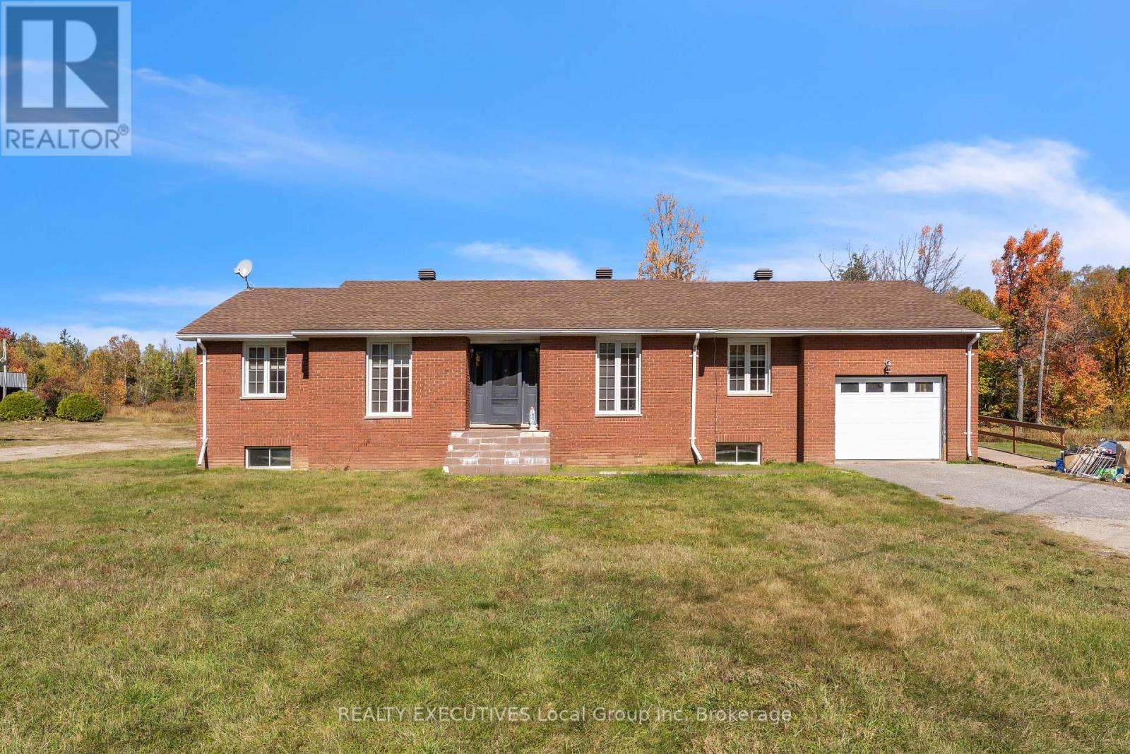 400 BOMARC ROAD, North Bay, Ontario