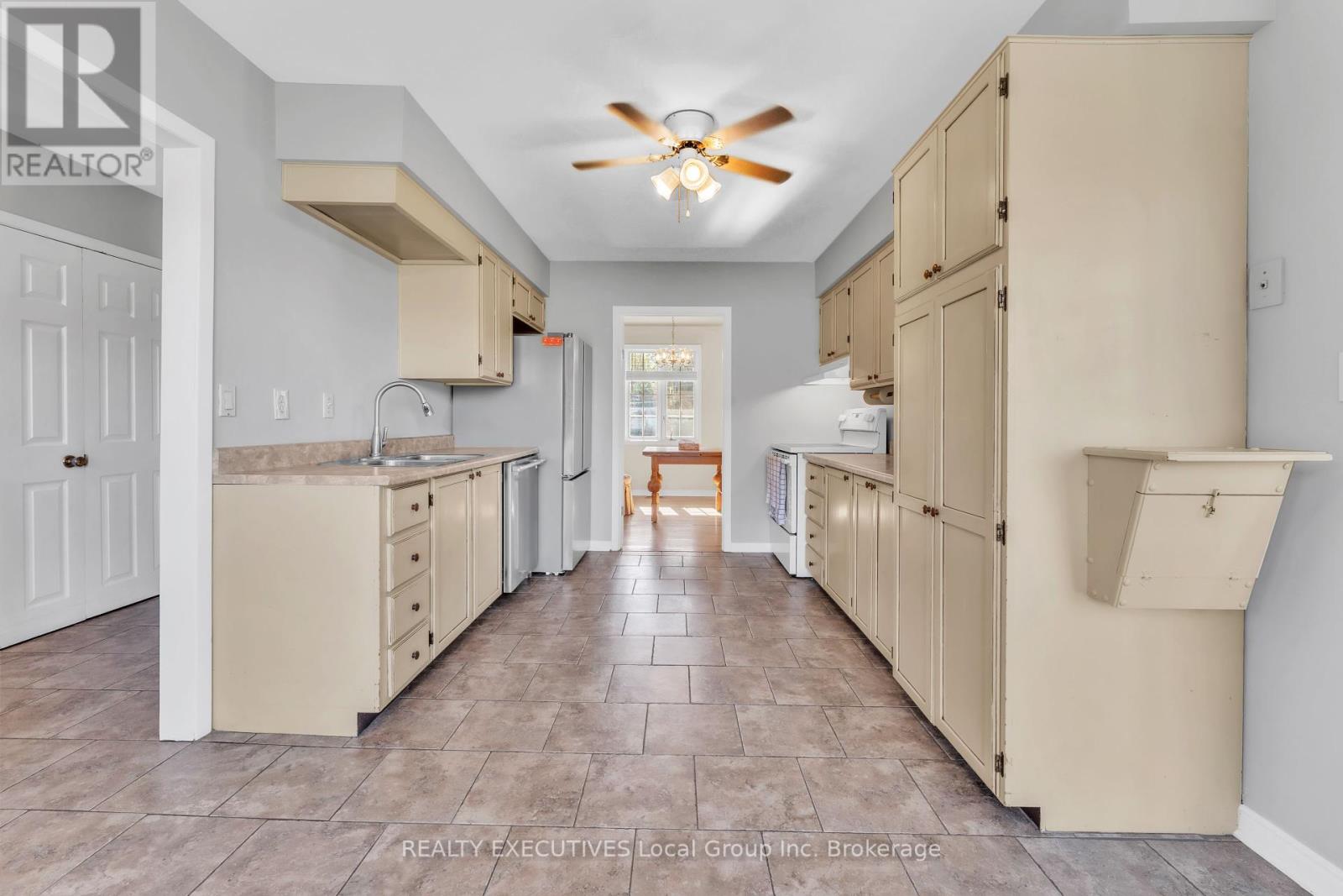 400 Bomarc Road, North Bay, Ontario  P1B 8G3 - Photo 16 - X12446361