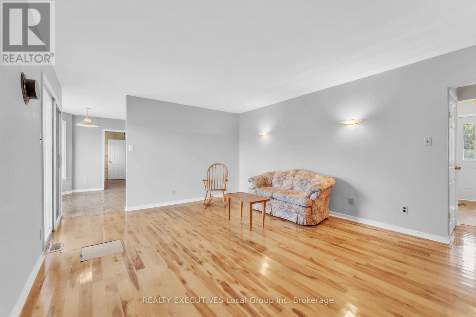 400 Bomarc Road, North Bay, Ontario  P1B 8G3 - Photo 26 - X12446361