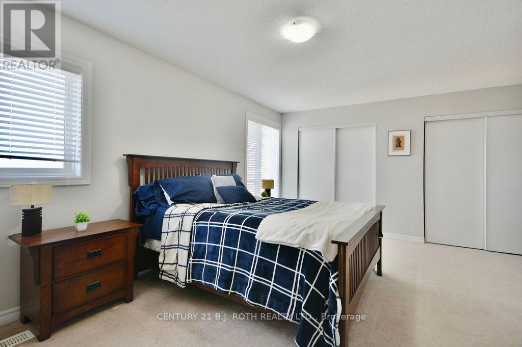 5 - 25 Madelaine Drive, Barrie, Ontario  L9J 0G8 - Photo 13 - S12446239