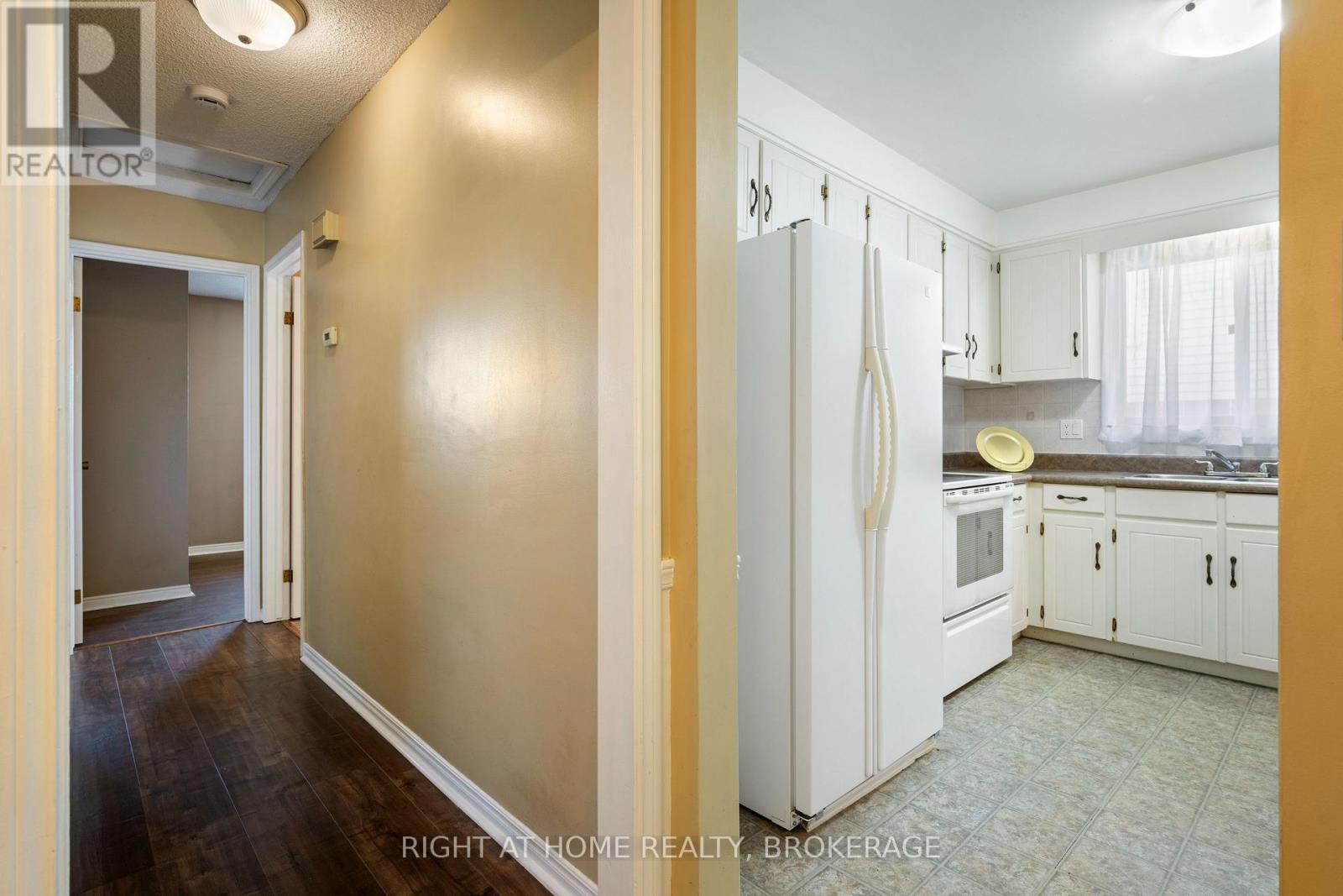 67 Dundonald Street, St. Catharines, Ontario  L2P 3T4 - Photo 18 - X12446295