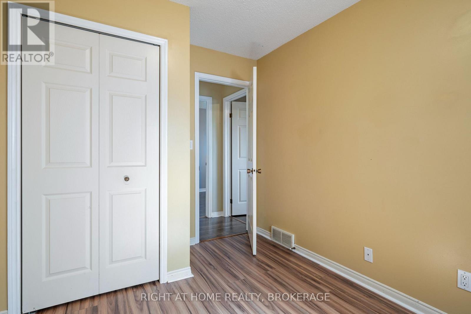 67 Dundonald Street, St. Catharines, Ontario  L2P 3T4 - Photo 29 - X12446295