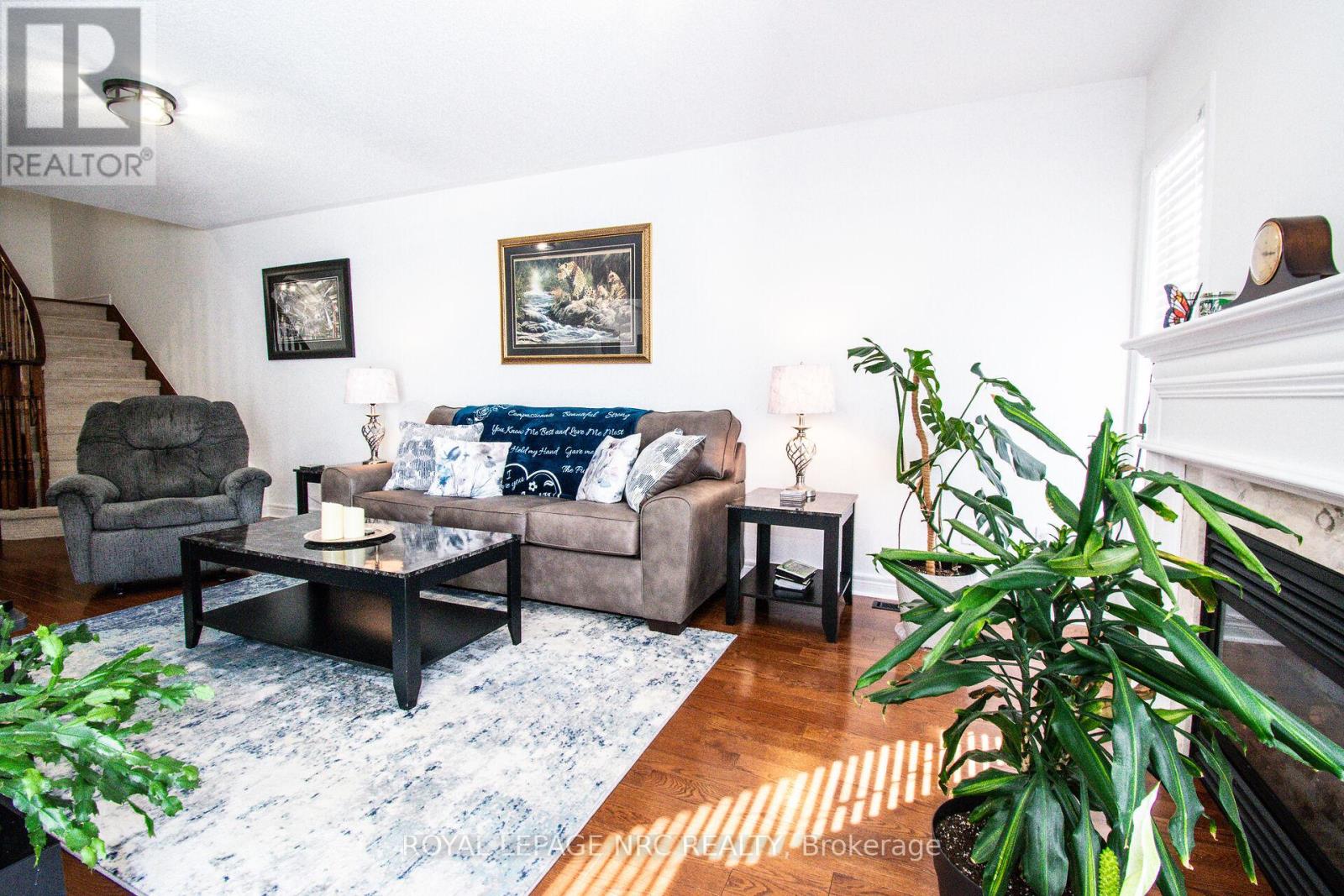 29 Colonel Lyall Street, St. Catharines, Ontario  L2P 0B3 - Photo 11 - X12446332