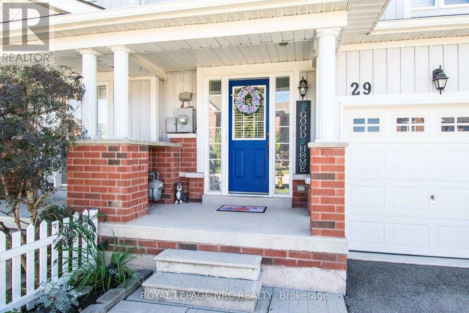 29 Colonel Lyall Street, St. Catharines, Ontario  L2P 0B3 - Photo 2 - X12446332