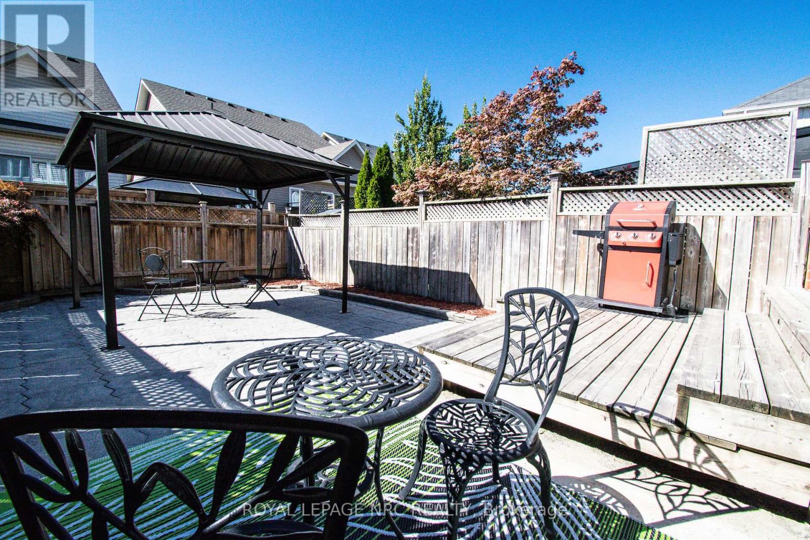 29 Colonel Lyall Street, St. Catharines, Ontario  L2P 0B3 - Photo 23 - X12446332