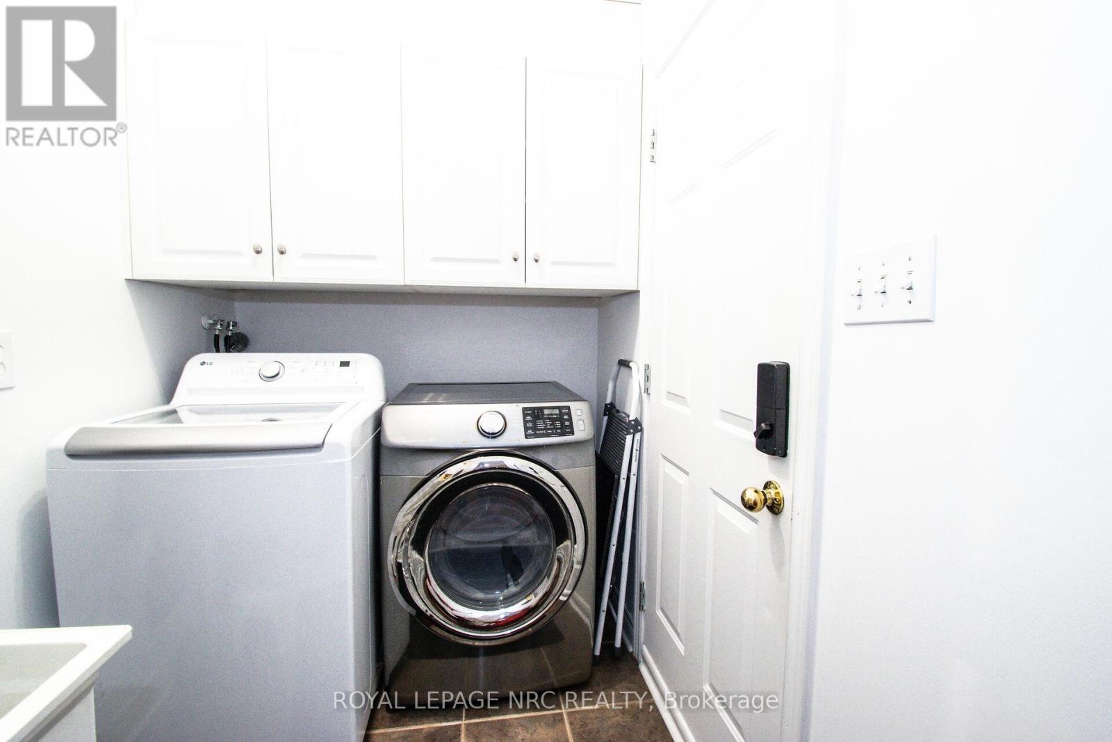 29 Colonel Lyall Street, St. Catharines, Ontario  L2P 0B3 - Photo 24 - X12446332