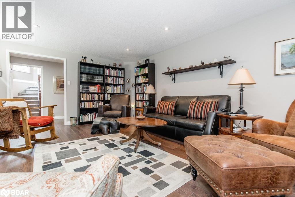 57 Forest Dale Drive, Barrie, Ontario  L4M 6M9 - Photo 38 - 40775783