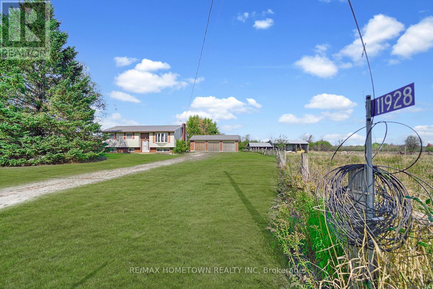 11928 Rocksprings Road, Elizabethtown-Kitley, Ontario  K0G 1R0 - Photo 3 - X12446404