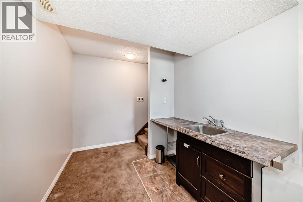 10 Cranwell Square Se, Calgary, Alberta  T3M 0B8 - Photo 33 - A2245293
