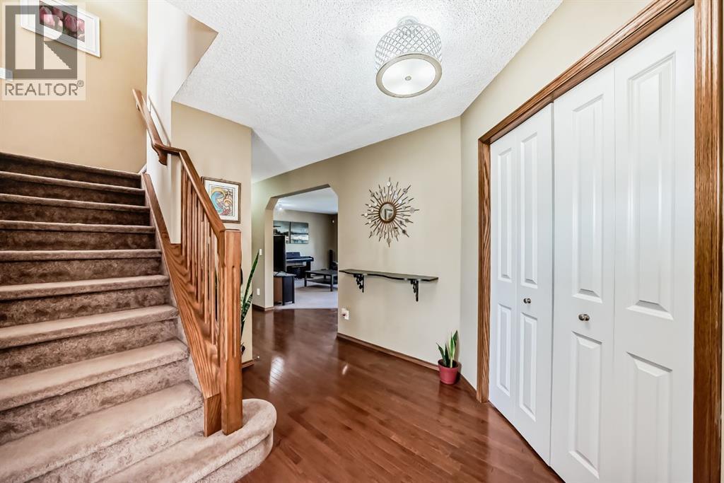 10 Cranwell Square Se, Calgary, Alberta  T3M 0B8 - Photo 6 - A2245293