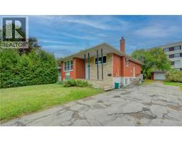 4 CARDILL Crescent, waterloo, Ontario