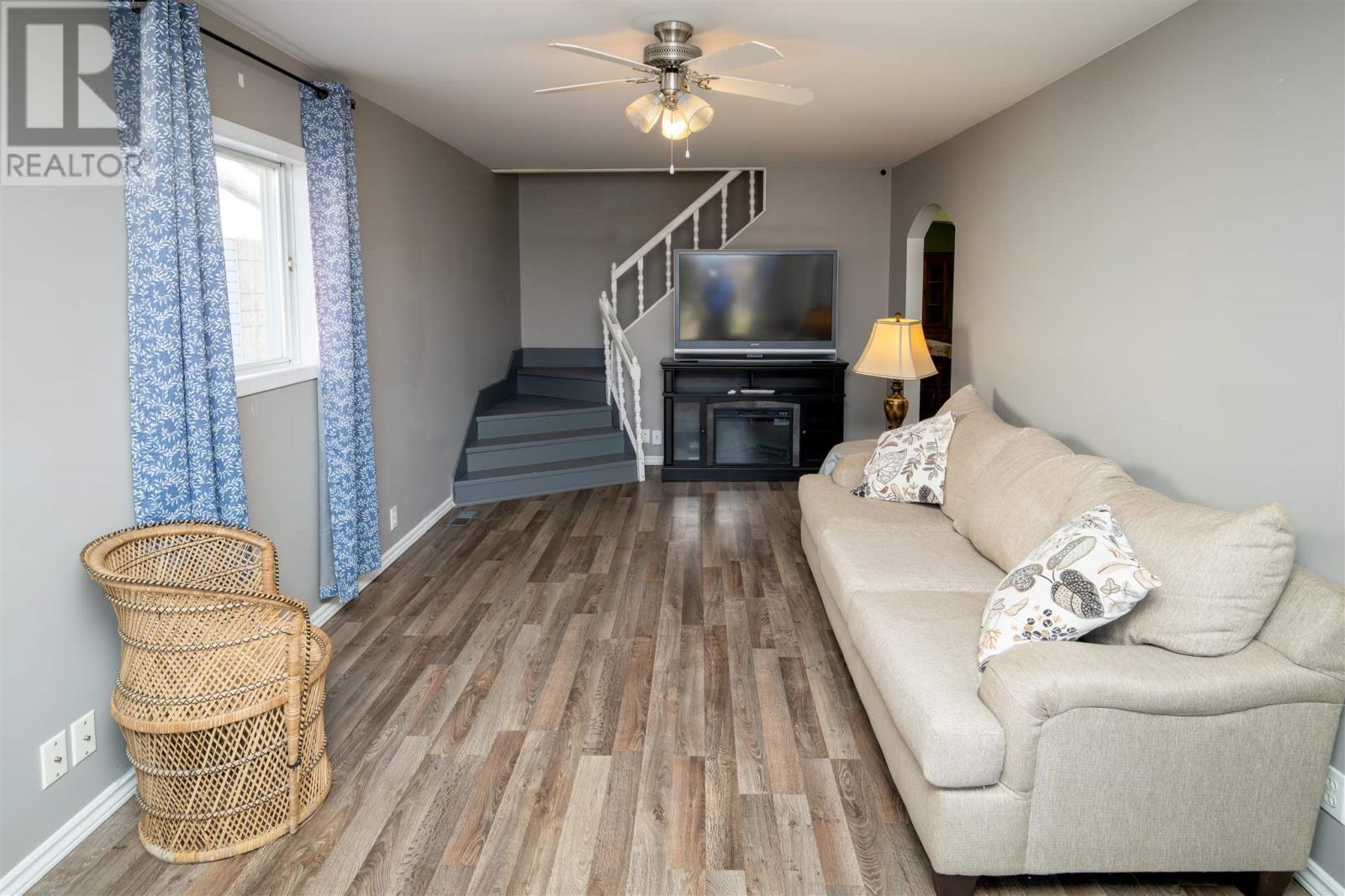 28 Blucher St, Sault Ste Marie, Ontario  P6A 2V4 - Photo 5 - SM252874