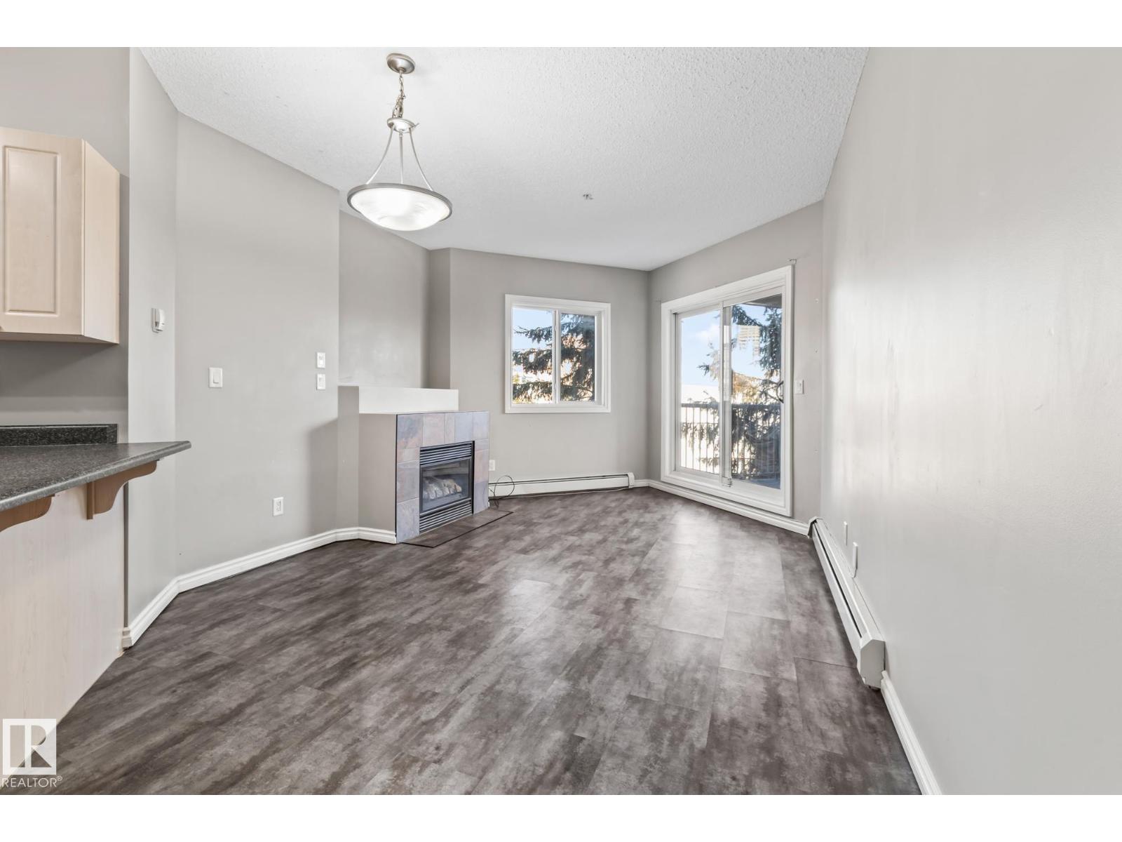 #303 10118 95 St Nw, Edmonton, Alberta  T5H 4R6 - Photo 6 - E4460976