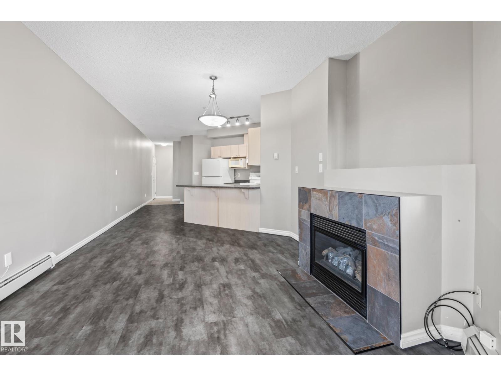 #303 10118 95 St Nw, Edmonton, Alberta  T5H 4R6 - Photo 8 - E4460976