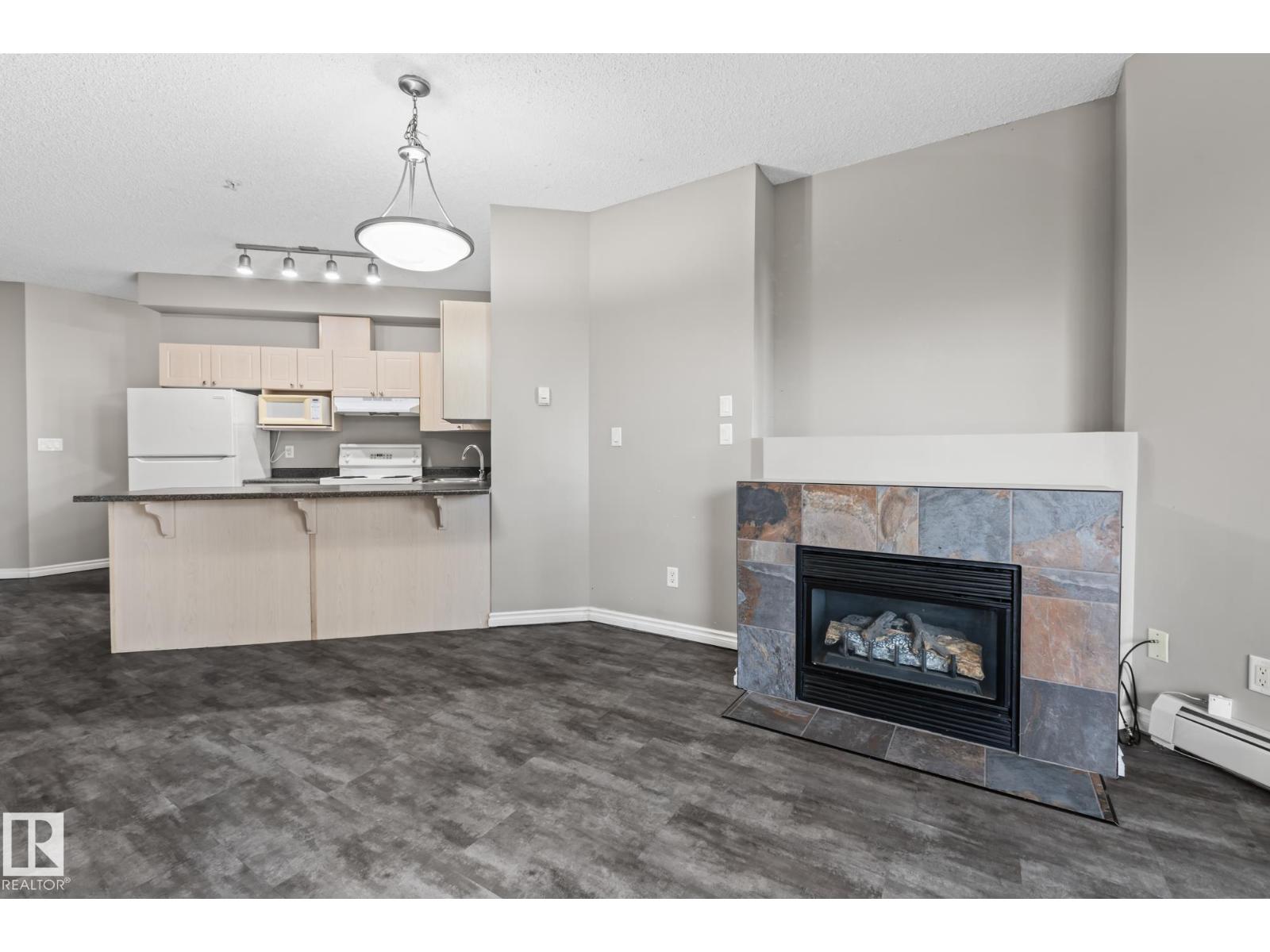 #303 10118 95 St Nw, Edmonton, Alberta  T5H 4R6 - Photo 9 - E4460976