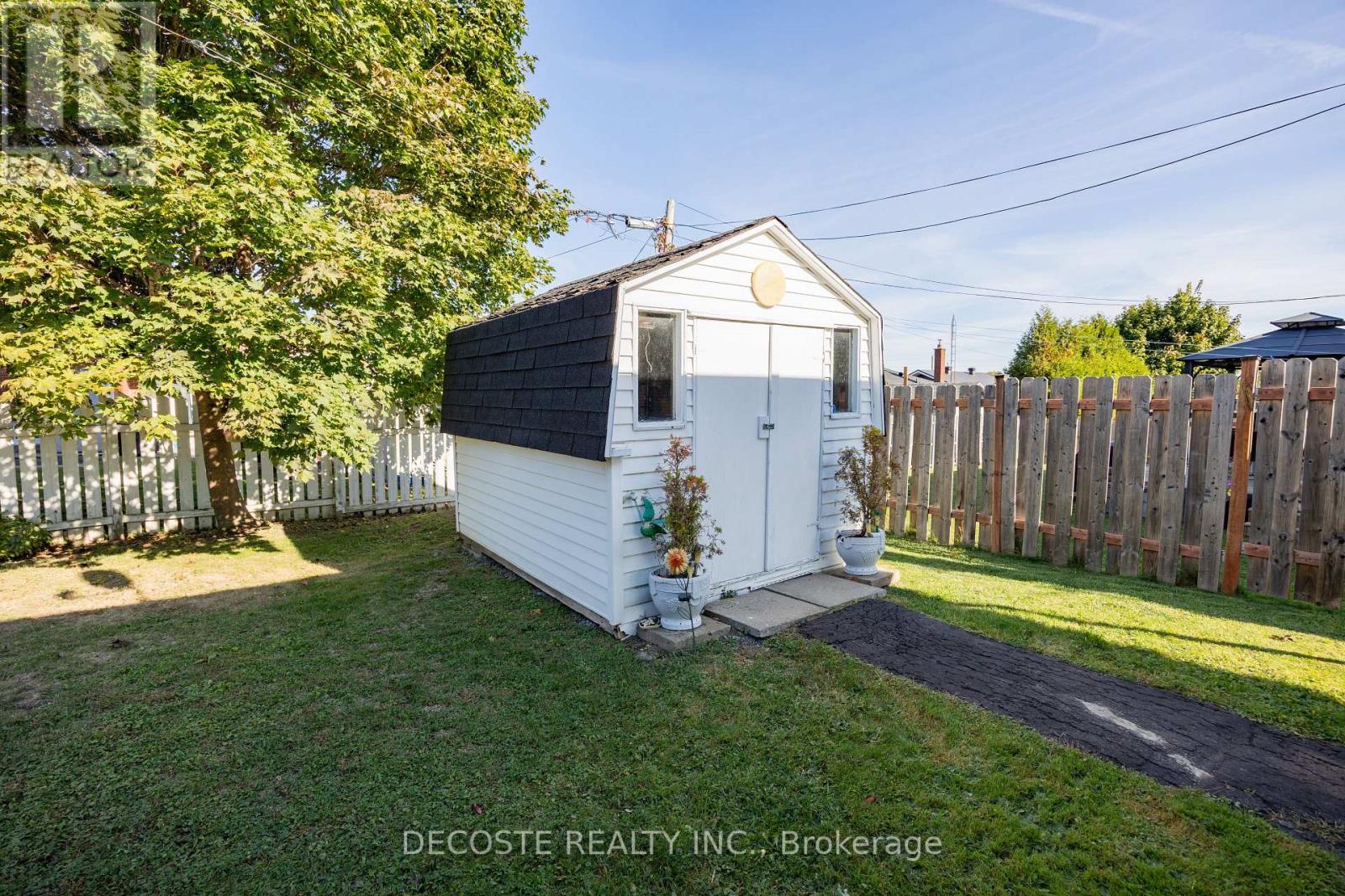 45 Clement Street, North Glengarry, Ontario  K0C 1A0 - Photo 32 - X12446433