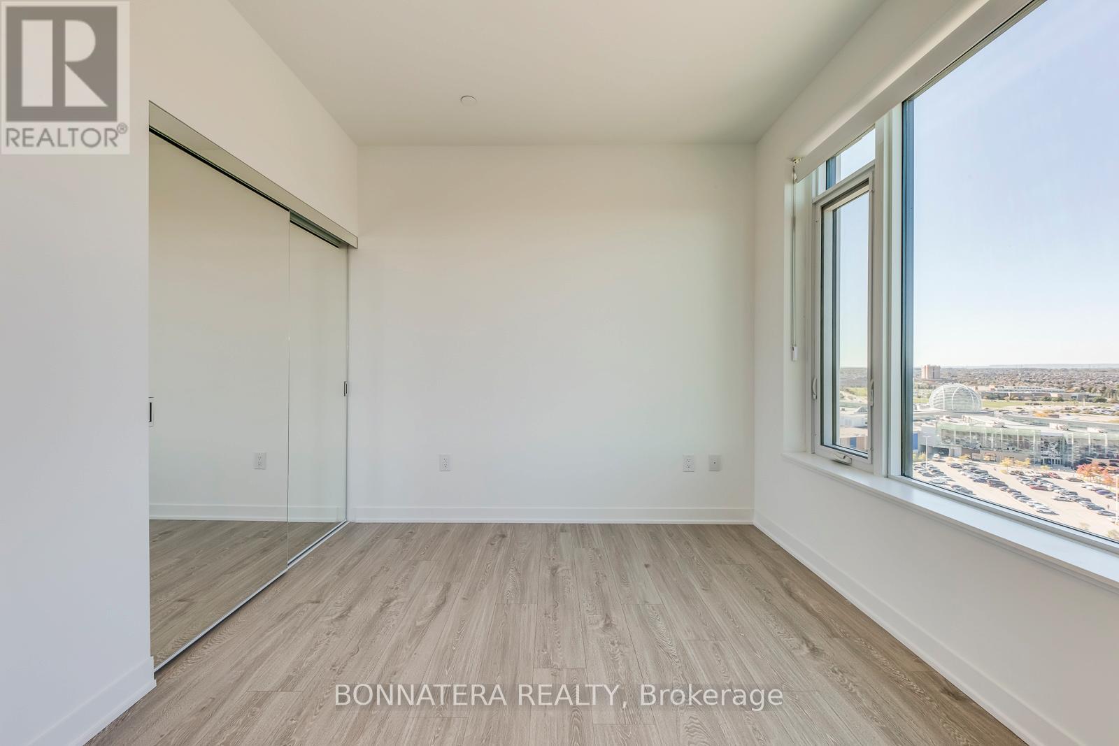 1810 - 2495 Eglinton Avenue W, Mississauga, Ontario  L5M 2T2 - Photo 21 - W12446241