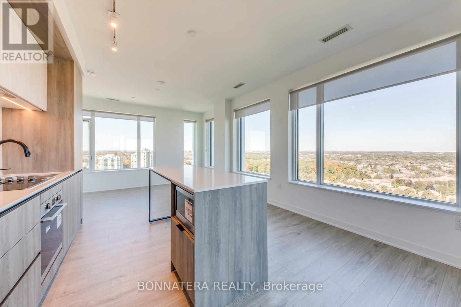 1810 - 2495 Eglinton Avenue W, Mississauga, Ontario  L5M 2T2 - Photo 7 - W12446241