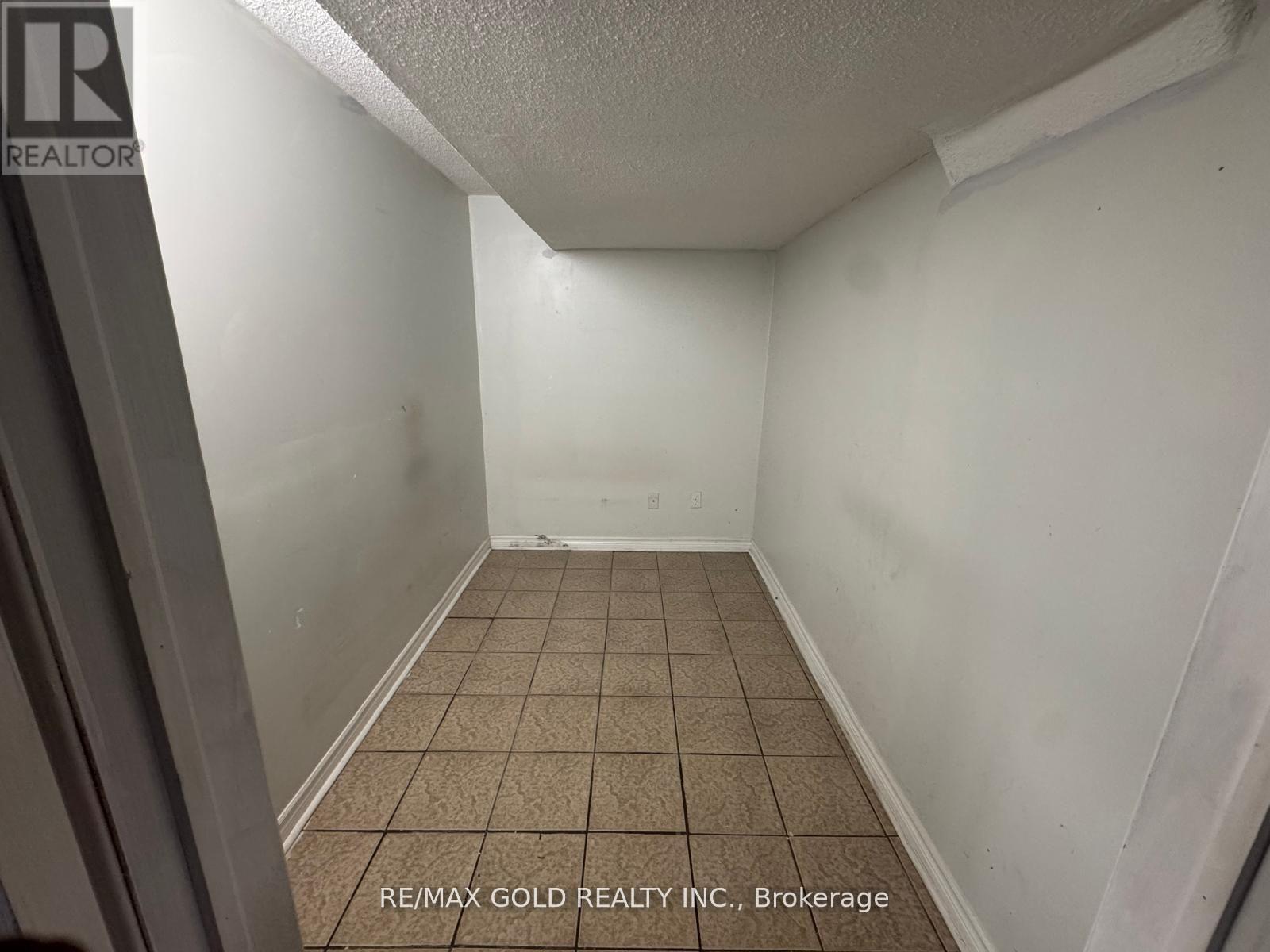 Basement - 107 Sled Dog Road, Brampton, Ontario  L6R 0J4 - Photo 11 - W12446256