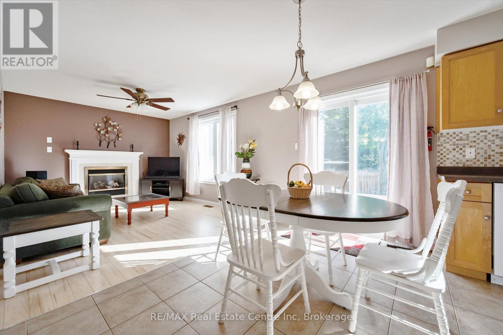 80 Clairfields Drive W, Guelph, Ontario  N1G 5H8 - Photo 11 - X12446400