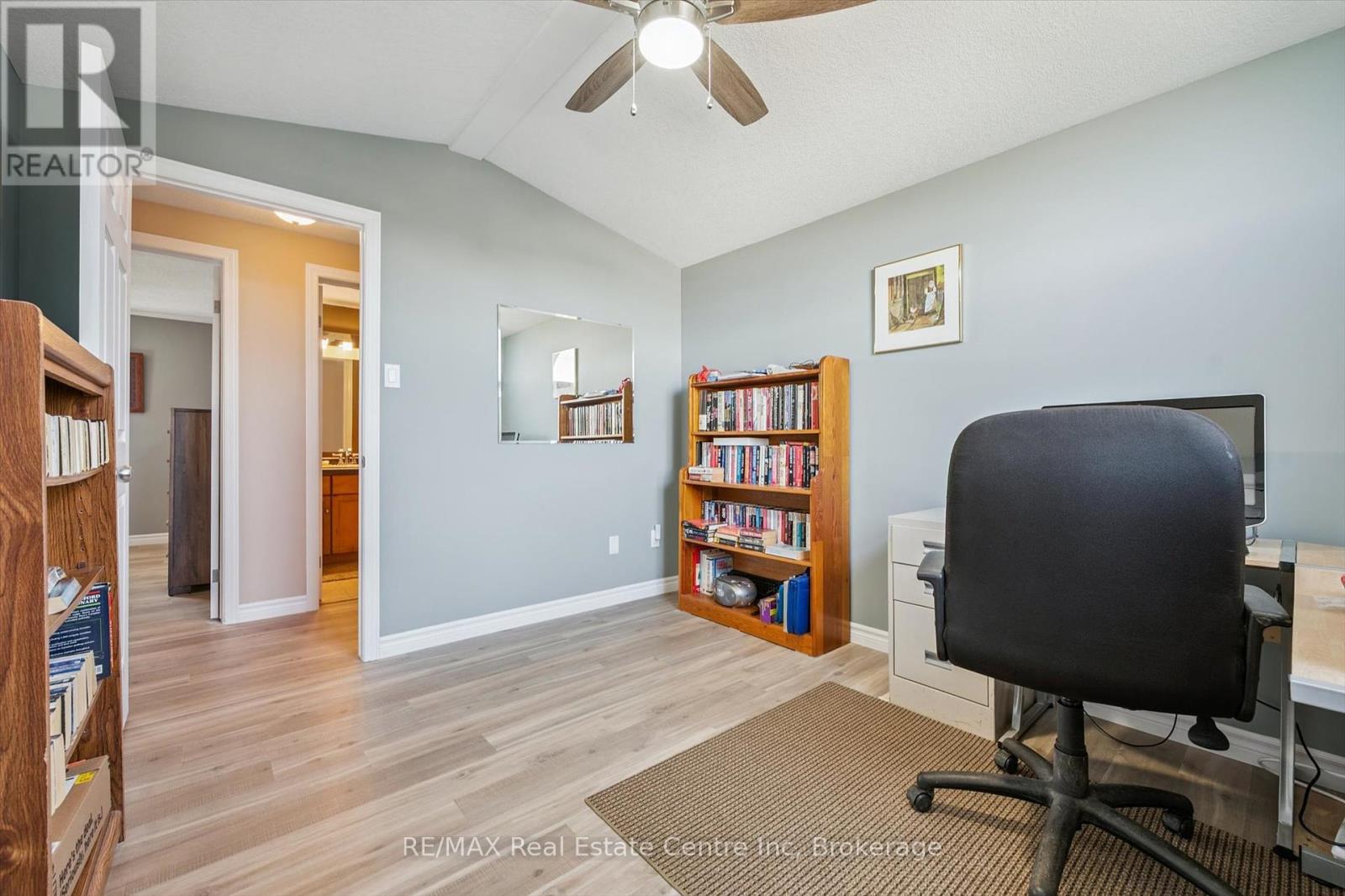 80 Clairfields Drive W, Guelph, Ontario  N1G 5H8 - Photo 25 - X12446400