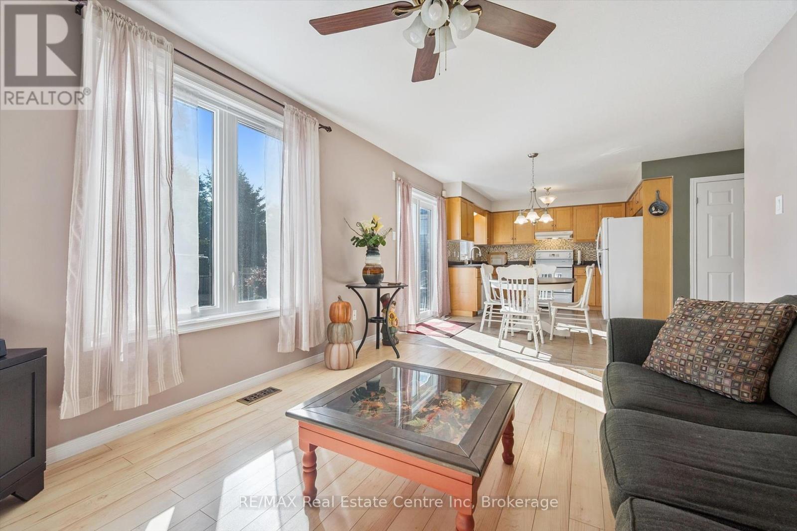 80 Clairfields Drive W, Guelph, Ontario  N1G 5H8 - Photo 9 - X12446400