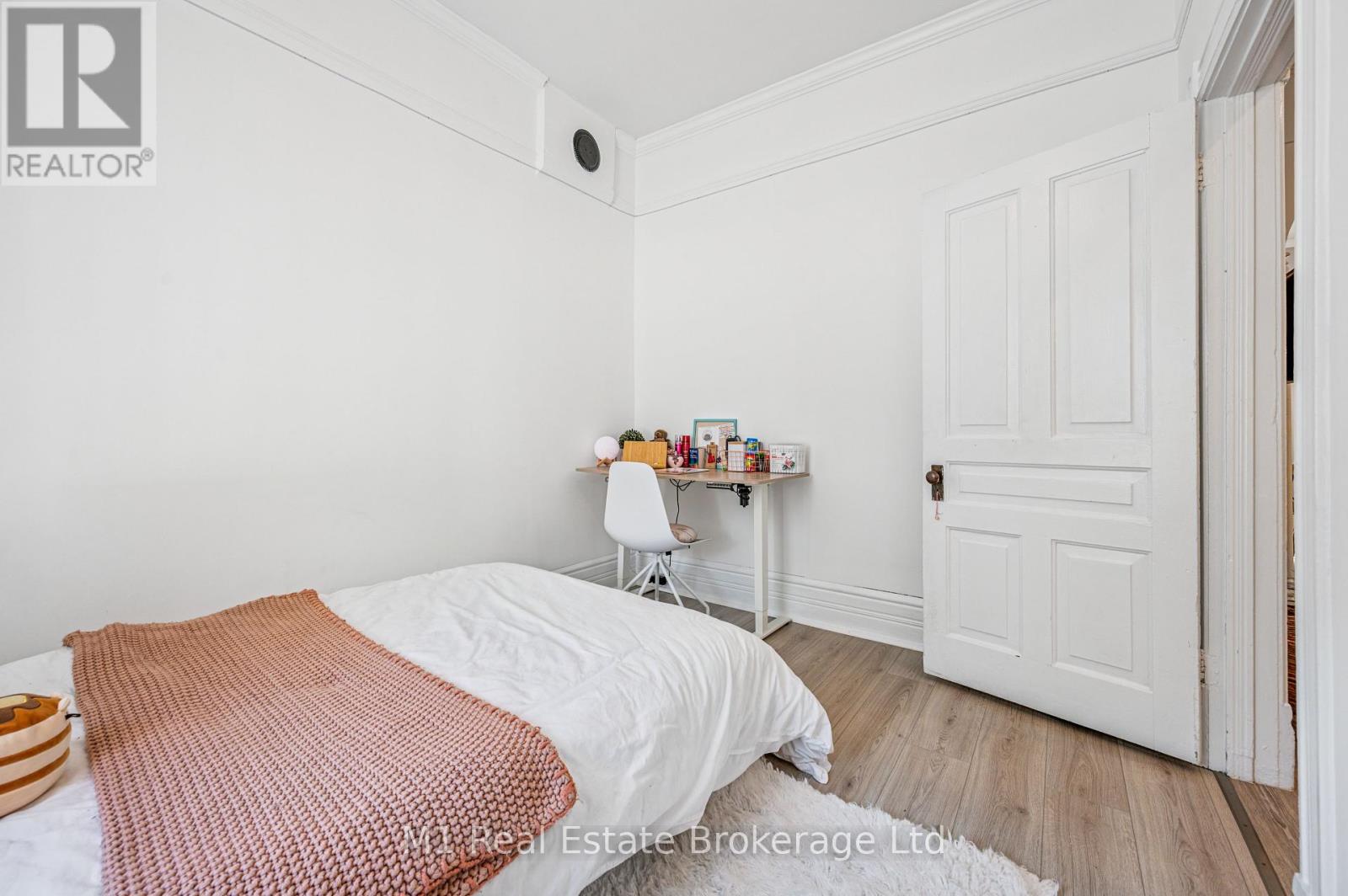 92 Alice Street, Guelph, Ontario  N1E 2Z8 - Photo 16 - X12446408