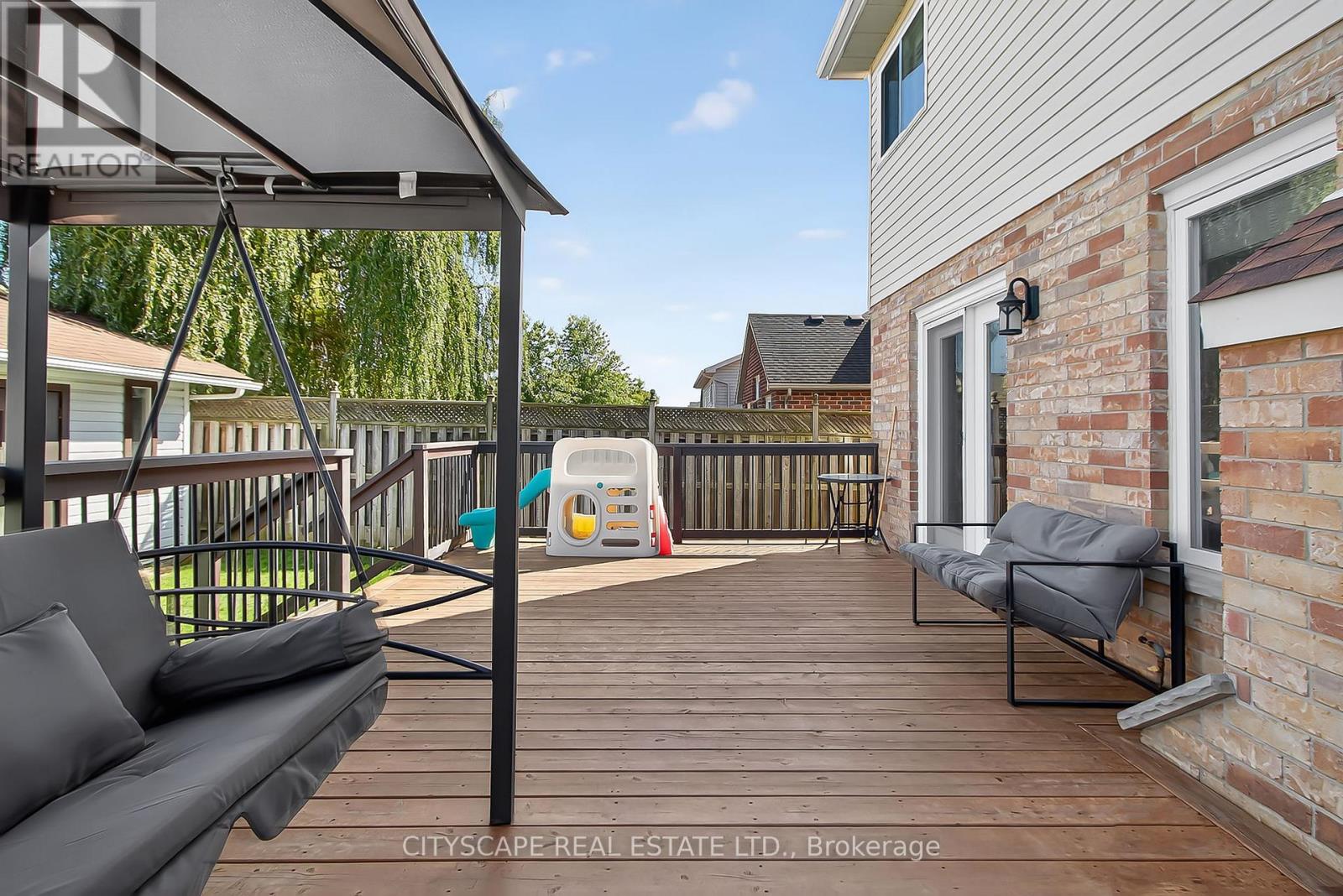 1865 Bayswater Crescent, London North, Ontario  N6G 5N1 - Photo 40 - X12446267
