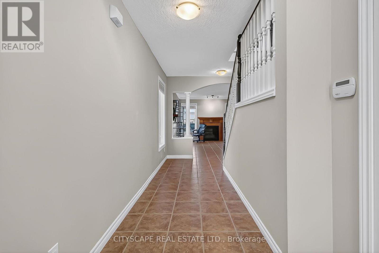 1865 Bayswater Crescent, London North, Ontario  N6G 5N1 - Photo 6 - X12446267